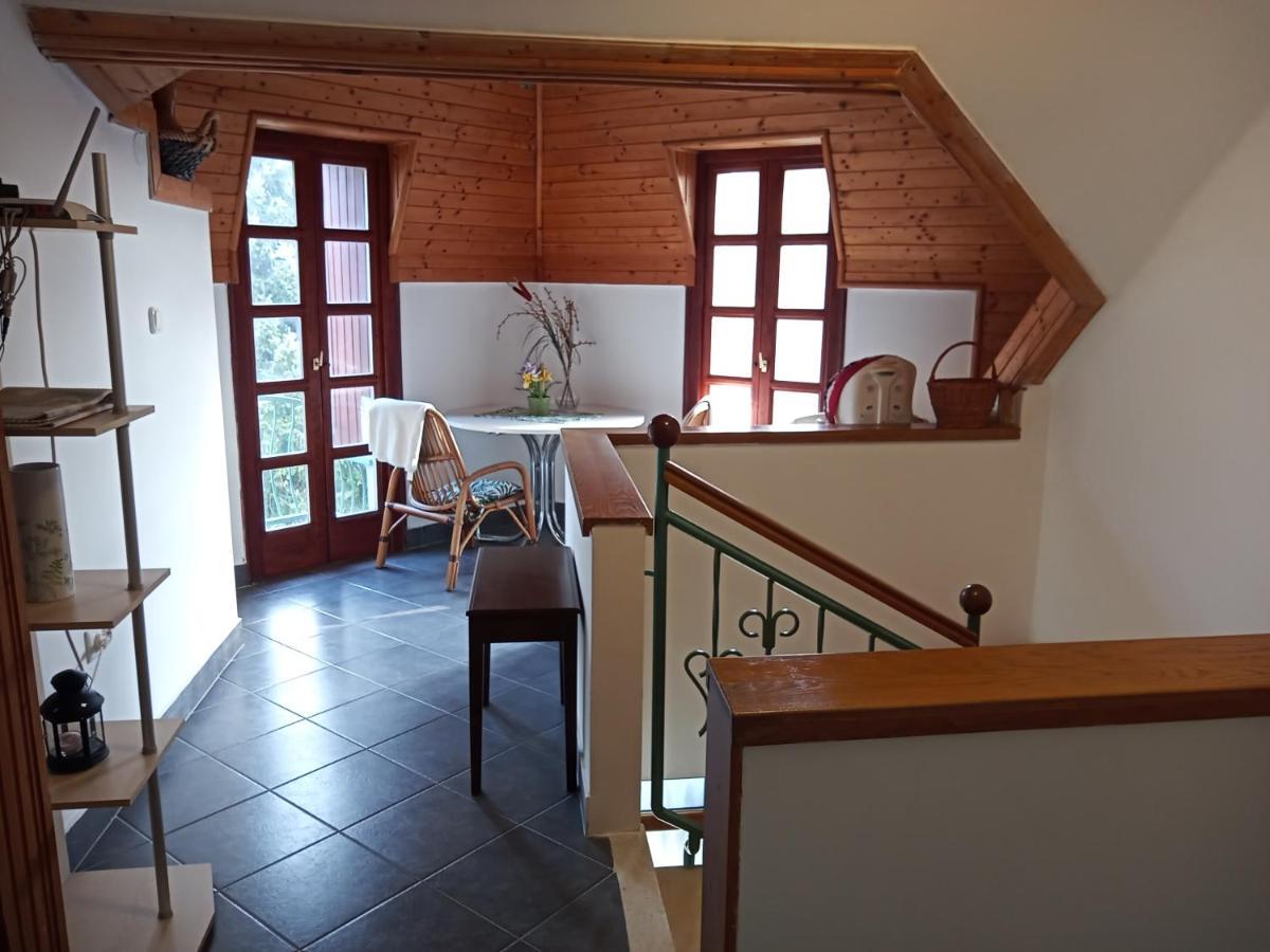 Borostyan Vendeghaz Appartement Balatonkeresztúr Buitenkant foto