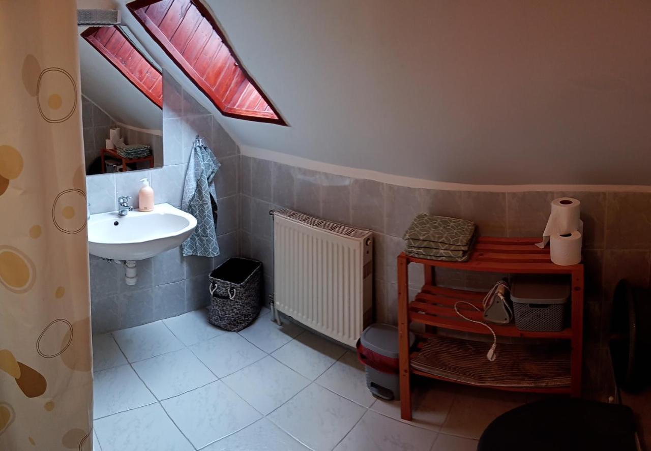 Borostyan Vendeghaz Appartement Balatonkeresztúr Buitenkant foto