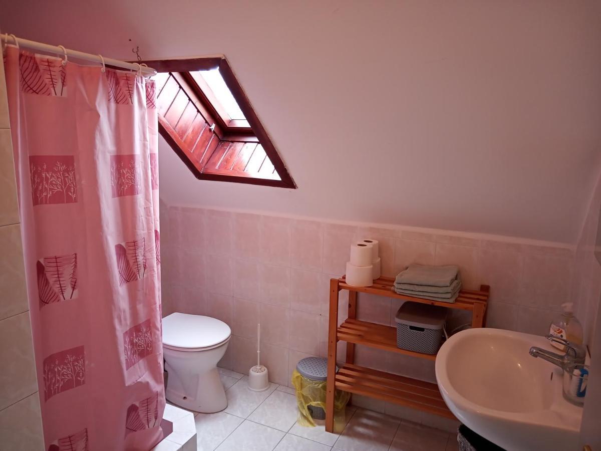 Borostyan Vendeghaz Appartement Balatonkeresztúr Buitenkant foto