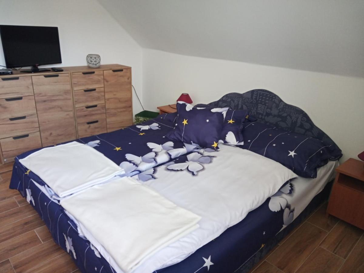 Borostyan Vendeghaz Appartement Balatonkeresztúr Buitenkant foto